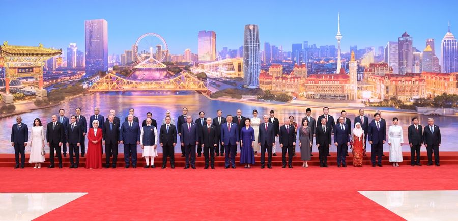 上合组织天津峰会<br>习近平和彭丽媛为出席2025年上海合作组织峰会的国际贵宾举行欢迎宴会